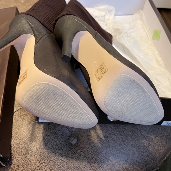BeBe Adele Brown Leather Sweater Knit High Heeled Boots, Size 9 NEW - Picture 3 of 8